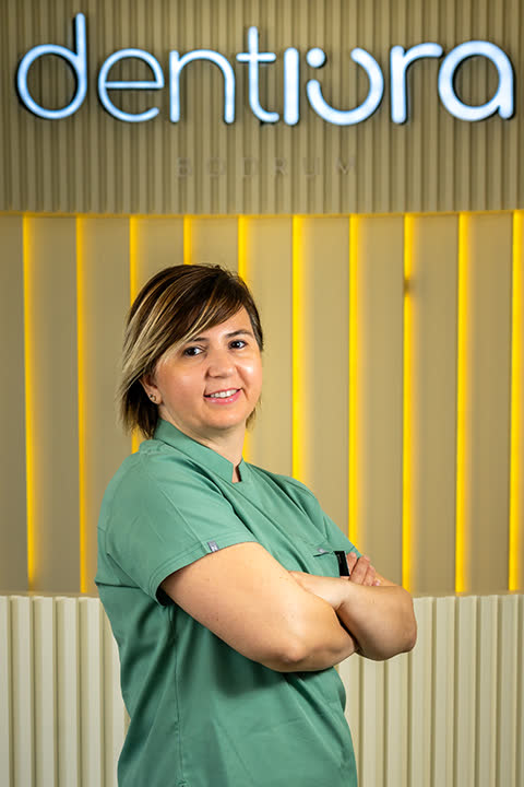 Dr. Dt. Gülter Devrim Akyol – Dentiora